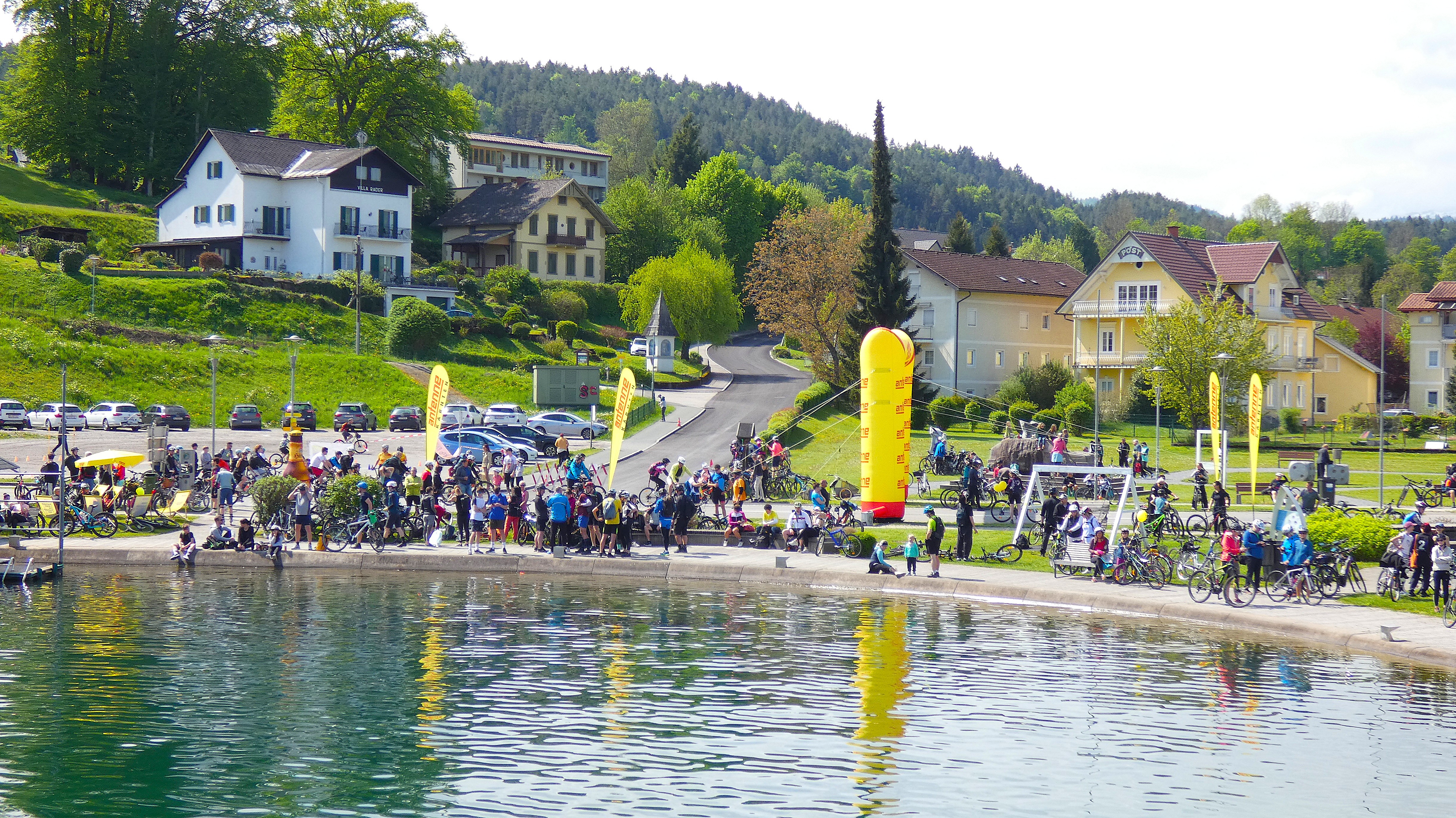 An diesem Tag radelte ganz Kärnten um den See. An diesem Tag radelte ganz Kärnten um den See.