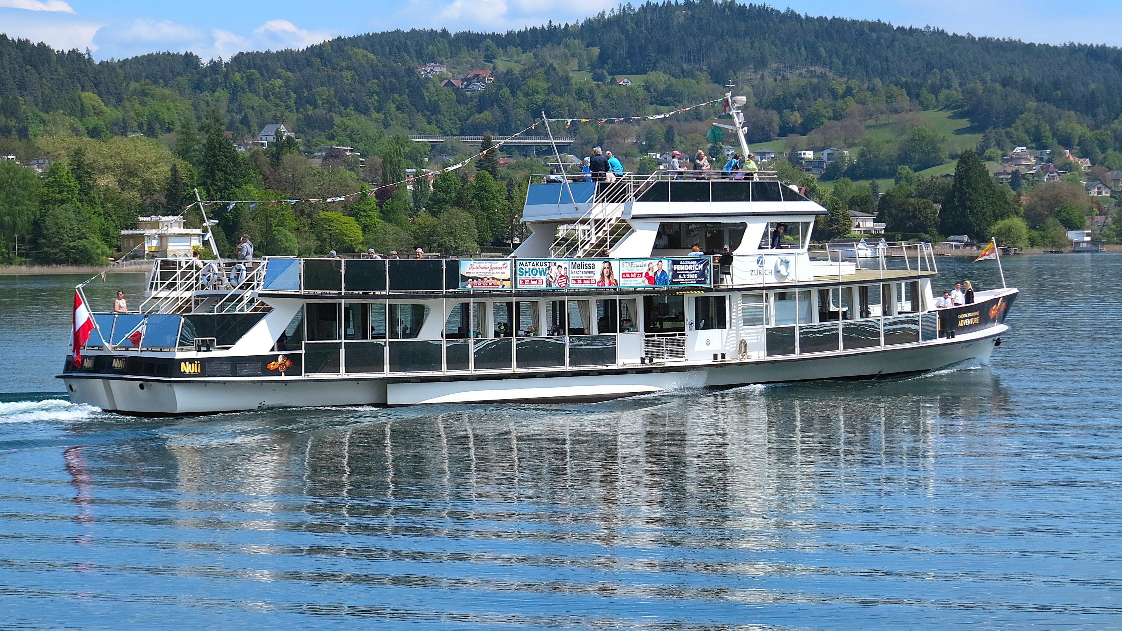Noch gibt es genügend Platz auf den Schiffen. Noch gibt es genügend Platz auf den Schiffen.