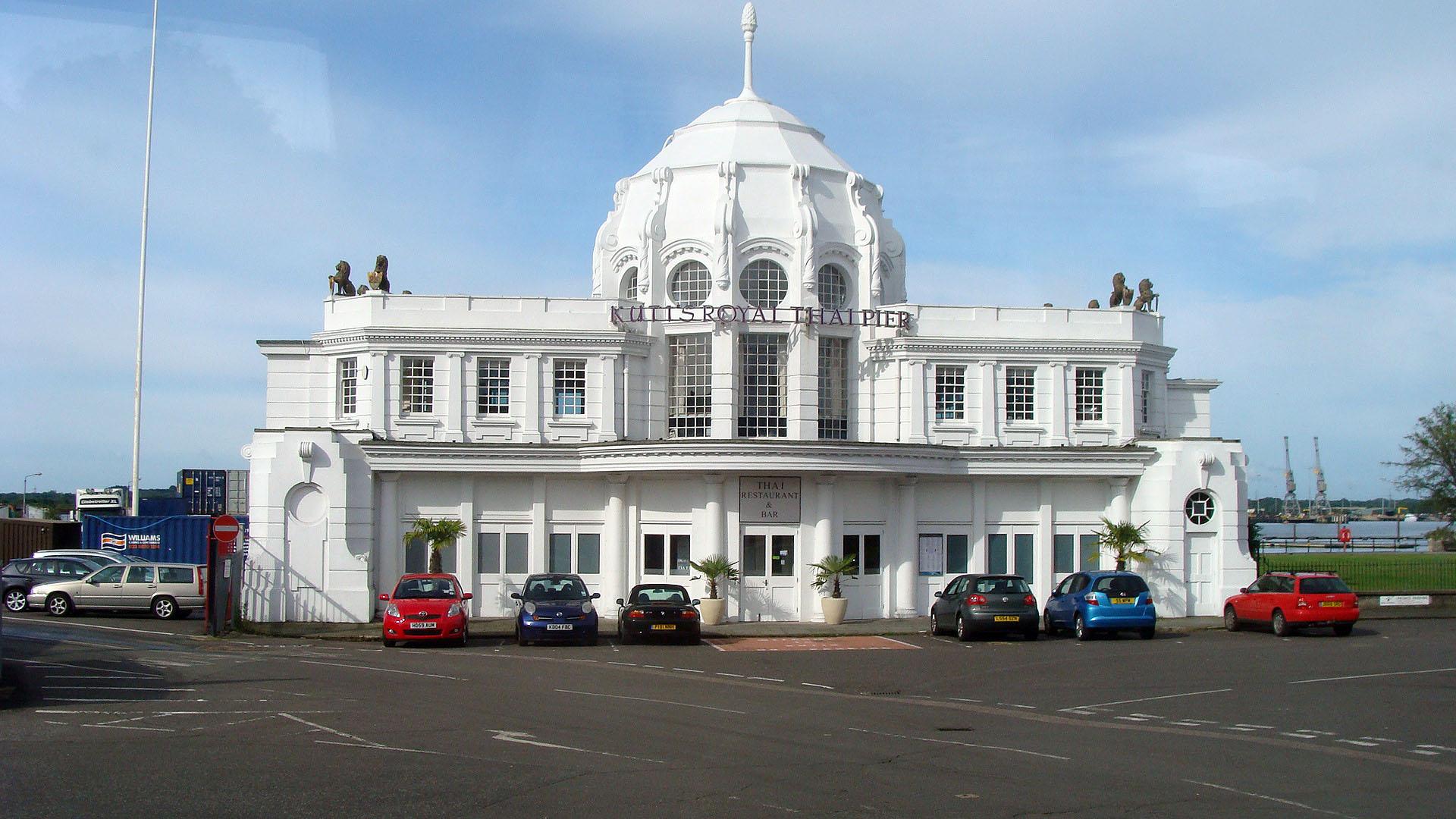 Teil des alten Überseepiers in Southampton, von dem auch die Titanic auslief.