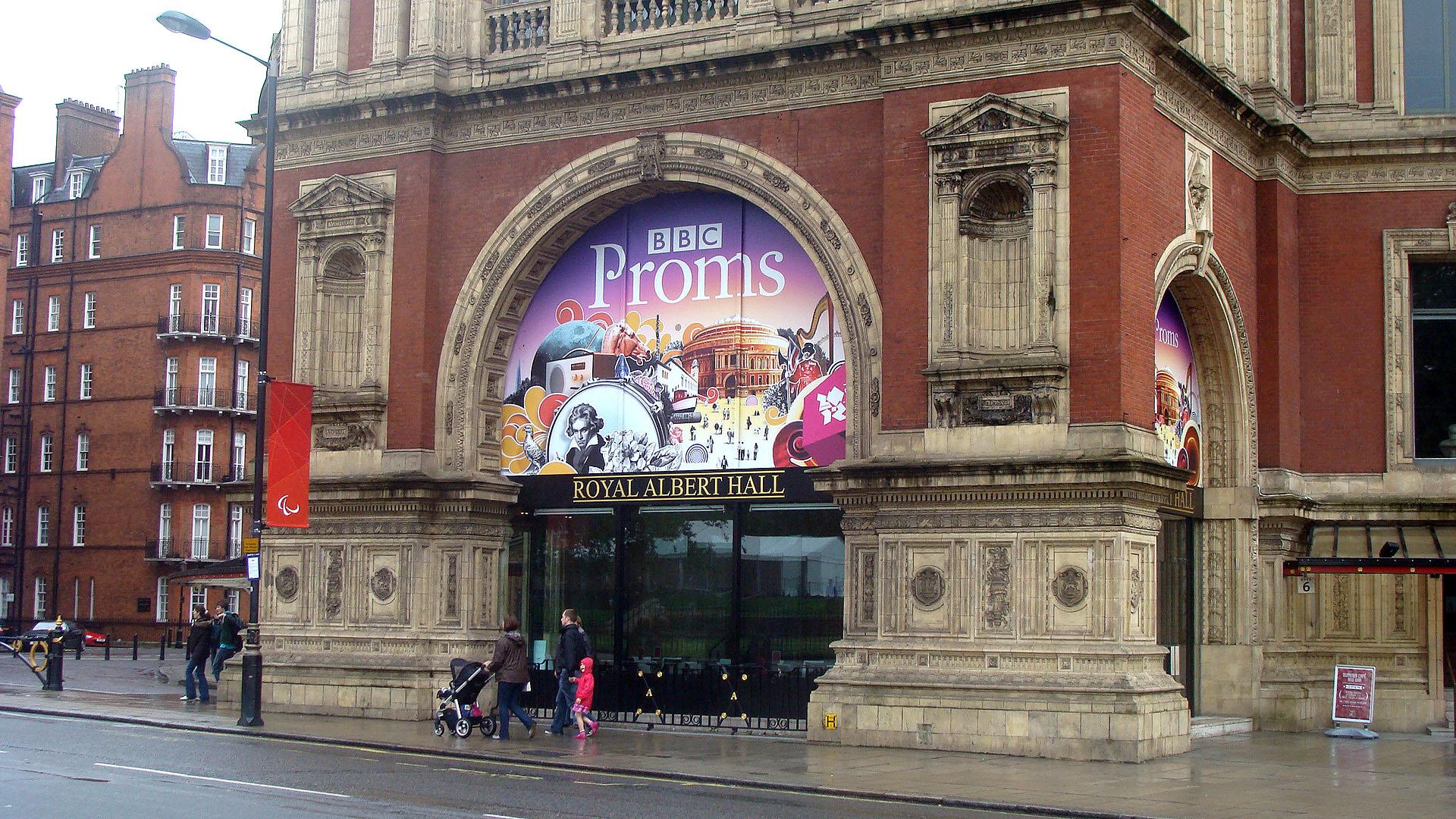 Royal Albert Hall am Rande des Hyde Parks.